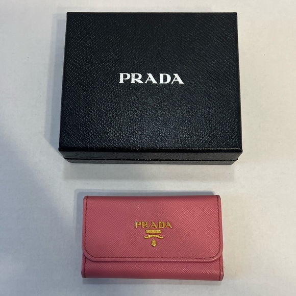 PRADA authentic Saffiano leather pink key  card case with‎ box - Picture 1 of 12